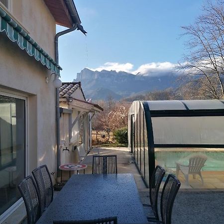 Chambre Familiale "Le Pecher" Saillans  Номер фото